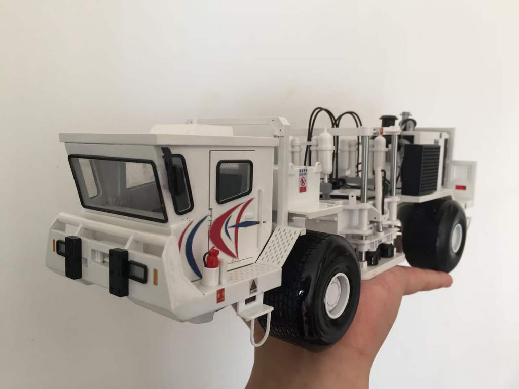 工程车2 - 1K JPEG.jpg