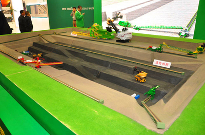 英邁特露天采礦場景模型制作廠家-沙盤模型定制工廠