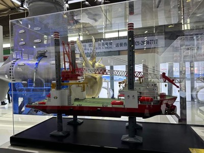 海上起重機(jī)船舶模型-設(shè)備模型制作工廠