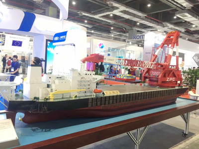 振華重工起重船“振華30”模型-船舶模型制作廠家