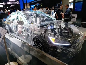 定制化透明车模型