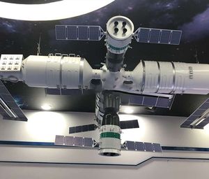 空间站模型制作源头厂家,航天微缩模型定制工厂