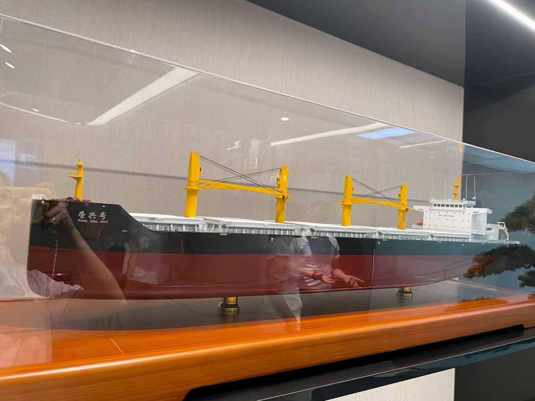 Customized miniature ship models for collection or gifting