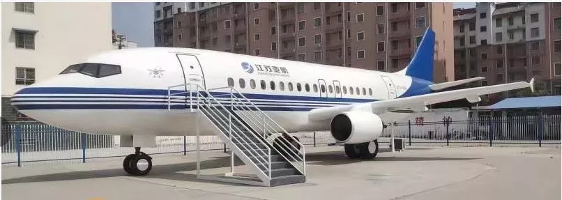 大型一比一仿真飞机模型制作厂家 勇士军事模型定制工厂