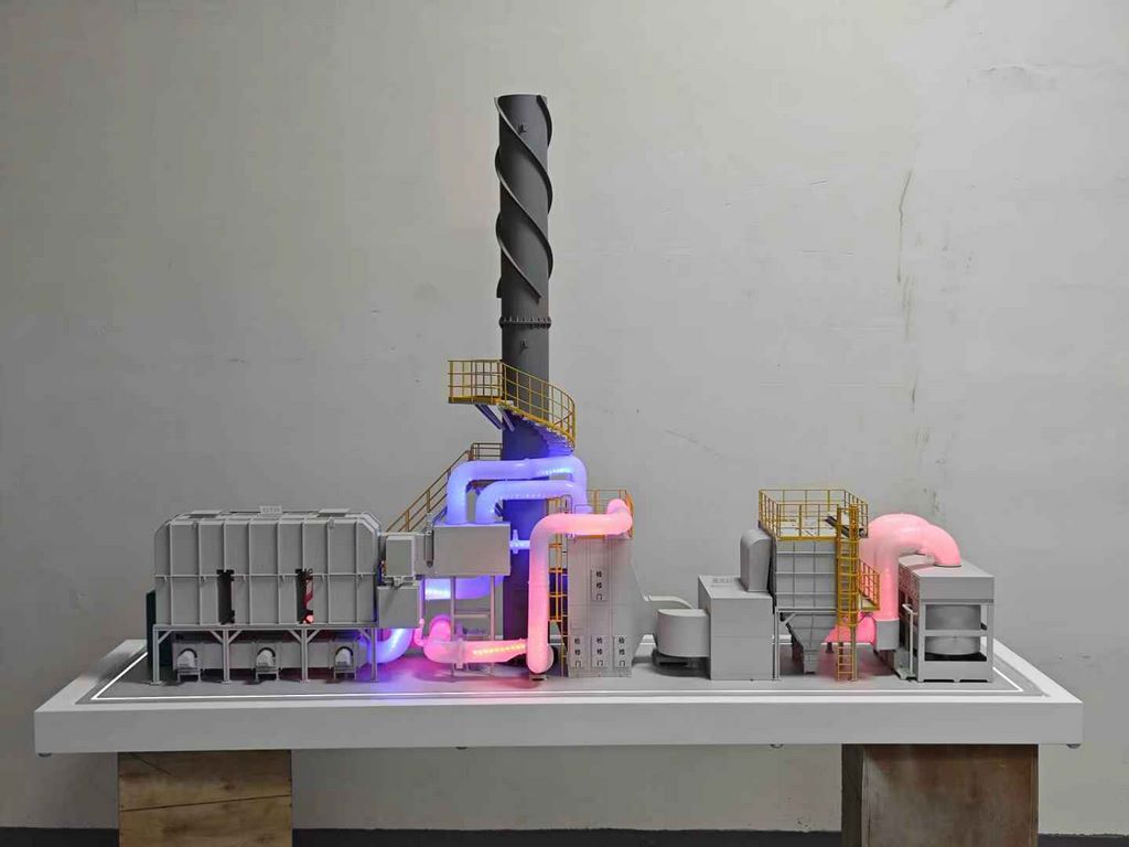 Customization of environmental models, equipment models, industrial models, and customizable production of models