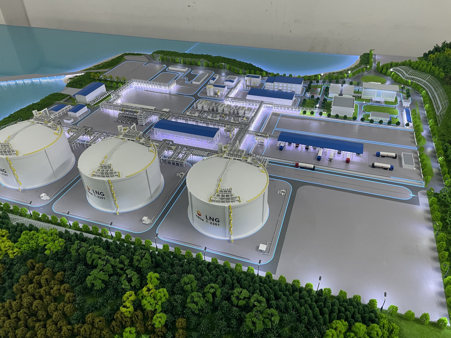 液化天然气（LNG）运输接收模型 (3) - 1K JPEG.jpg