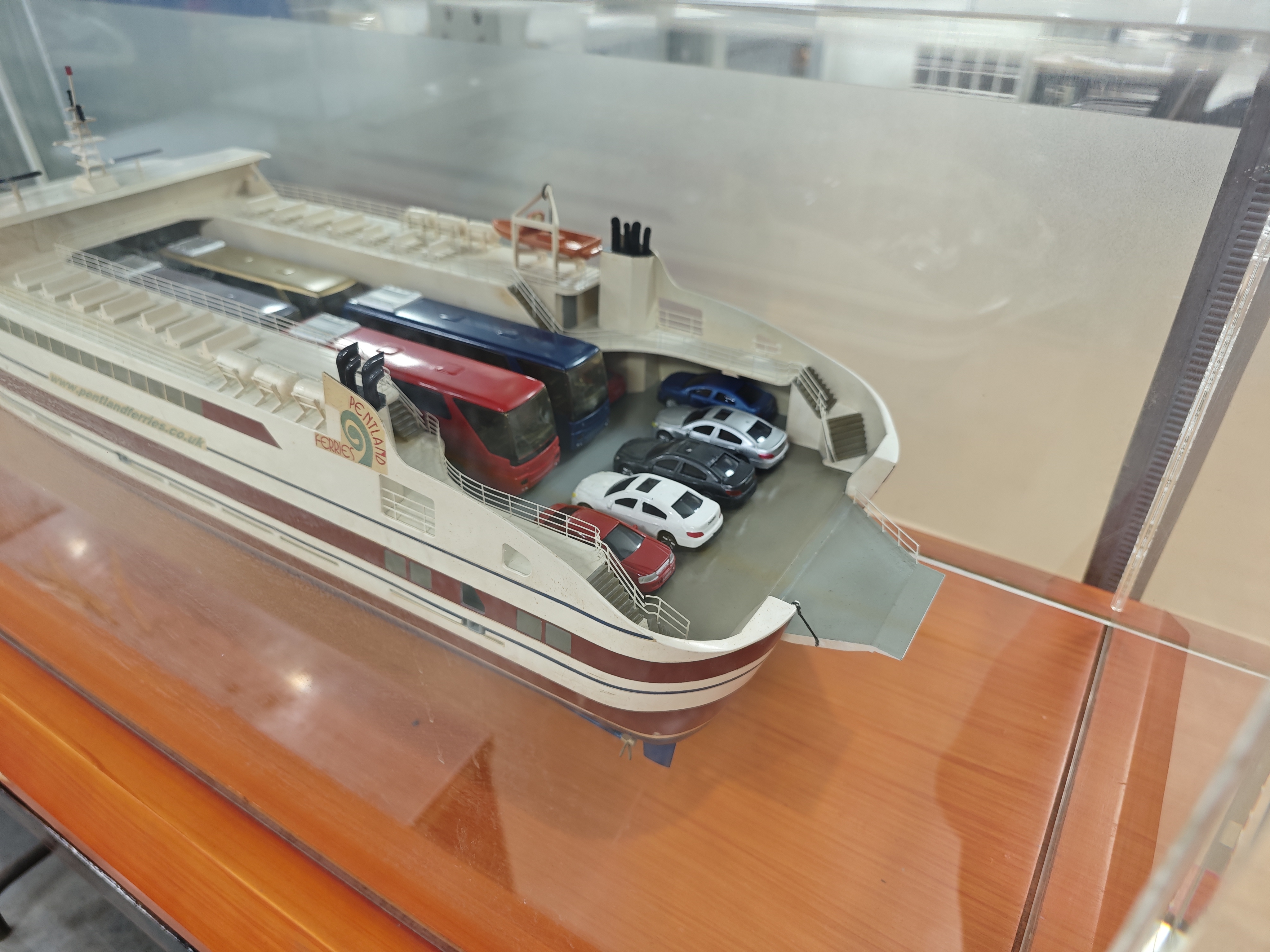 High-Precision Prototyping  Customized ship models