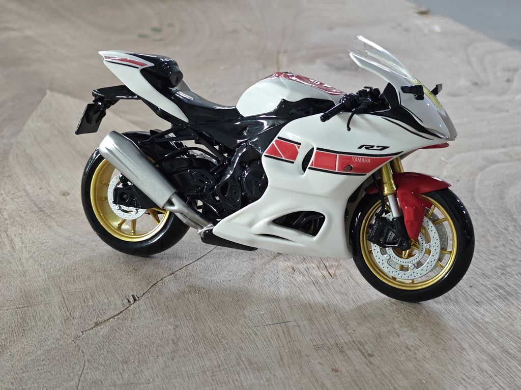 Custom-made miniature motorcycle model manufacturer