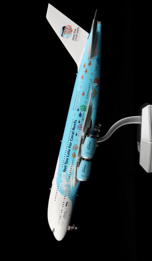 Small aircraft model