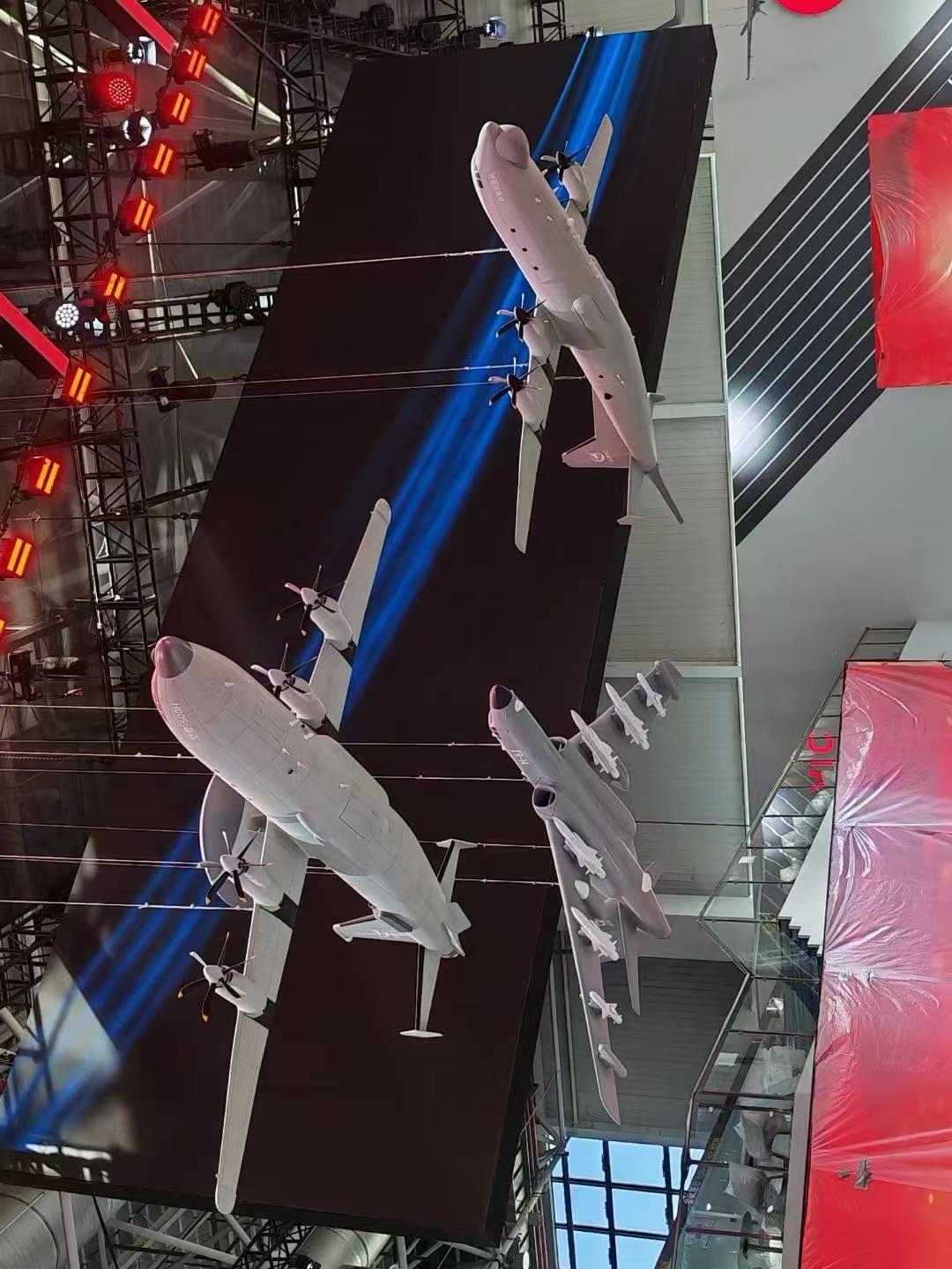 Teaching airplane model