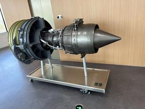 机械发动机设备模型