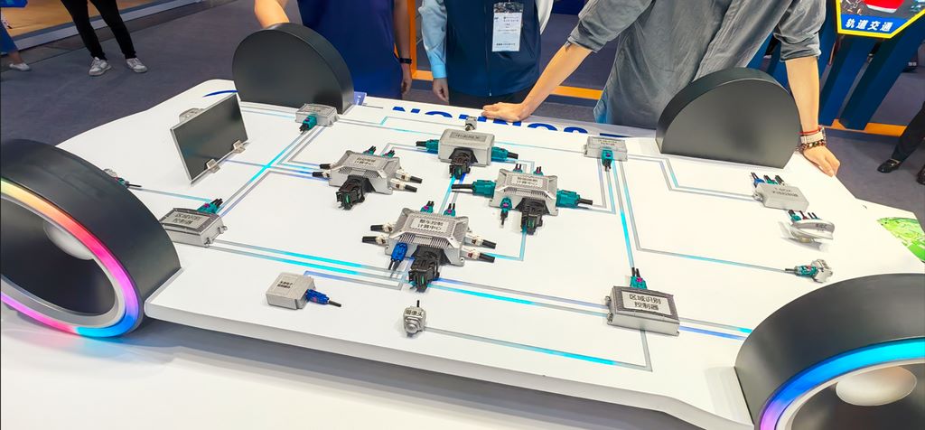 汽车底盘参展模型制作,汽车模型制作公司